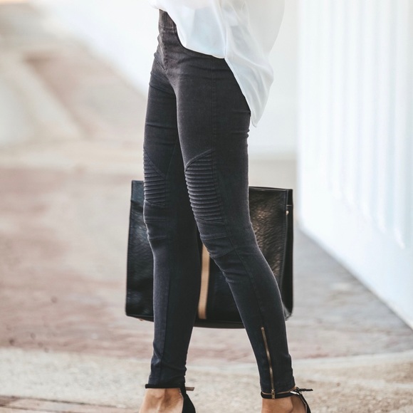 Black Moto Leggings - Picture 3 of 8